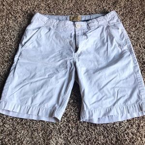 Men’s light Khaki Shorts Size 30 Cremieux